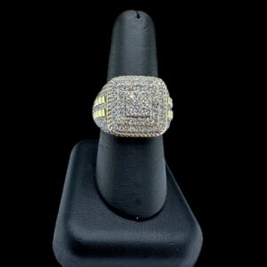 10k Gold Three Tier Diamond Ring