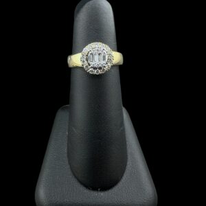 14k Gold Baguette Round Diamond Engagement Ring