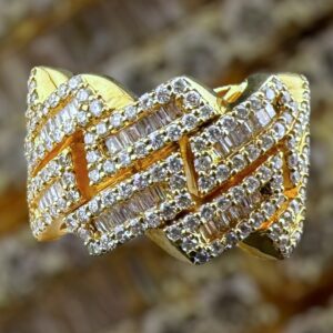 10K gold ring 3.1 carat weight SI Natural diamonds