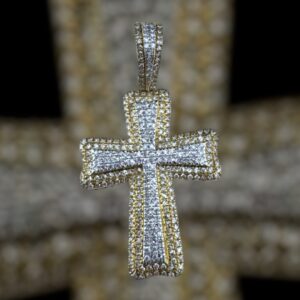10k gold .85 carat weight si-i natural cross diamond pendant