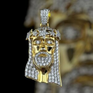 10k gold 2.1 carat weight vs-si natural star jesus diamond pendant