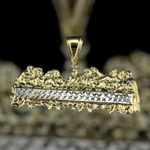 10k gold 2 tone last supper pendant