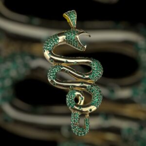10k gold green snake pendant