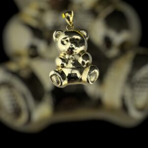 10k gold teddy pendant