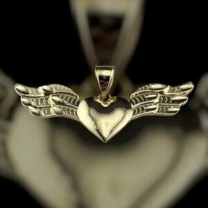 10k gold heart pendant with angel wings (medium)