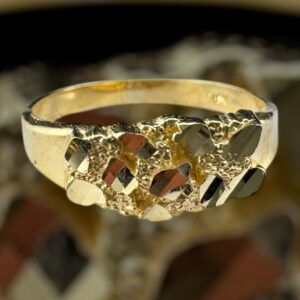 10k gold nugget style ring