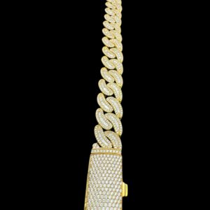 10k gold 12.5ctw vs/si natural diamond Cuban bracelet
